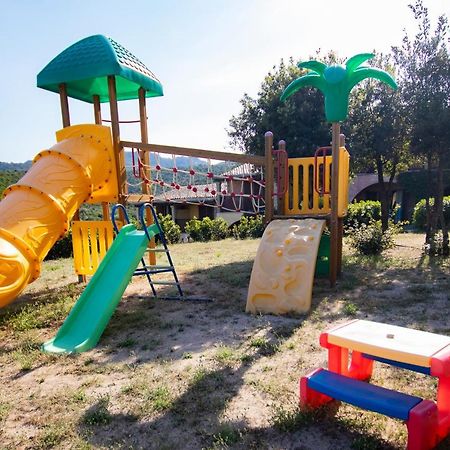 מרינה די פורטיסקו Residence Costa Ruja מראה חיצוני תמונה