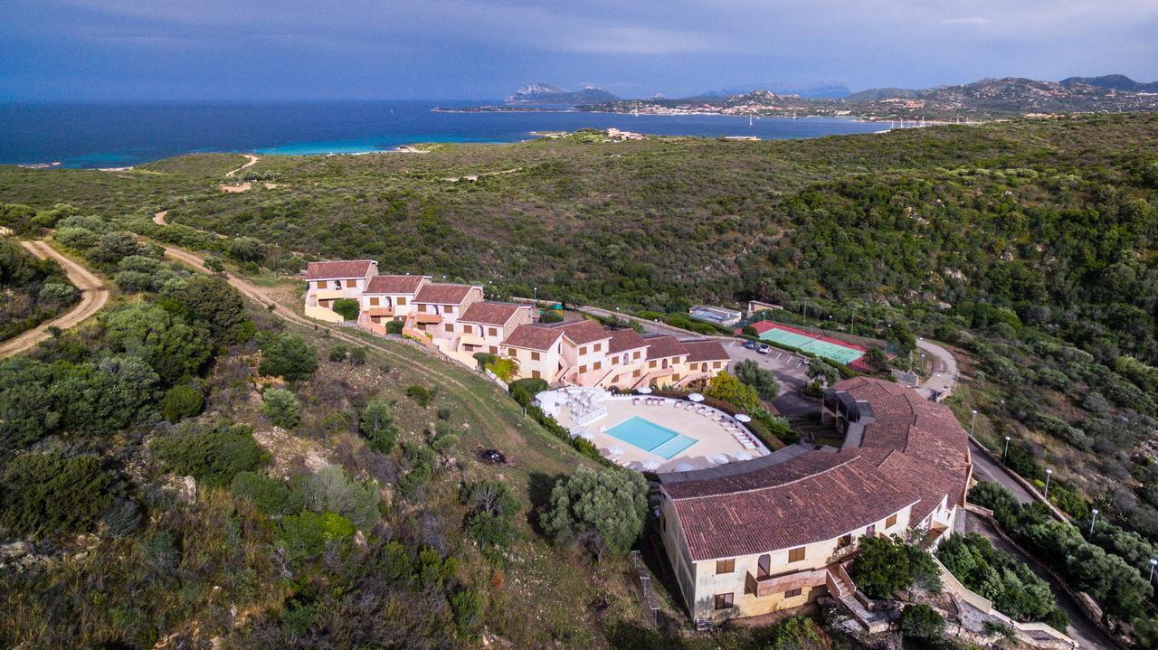 מרינה די פורטיסקו Residence Costa Ruja מראה חיצוני תמונה