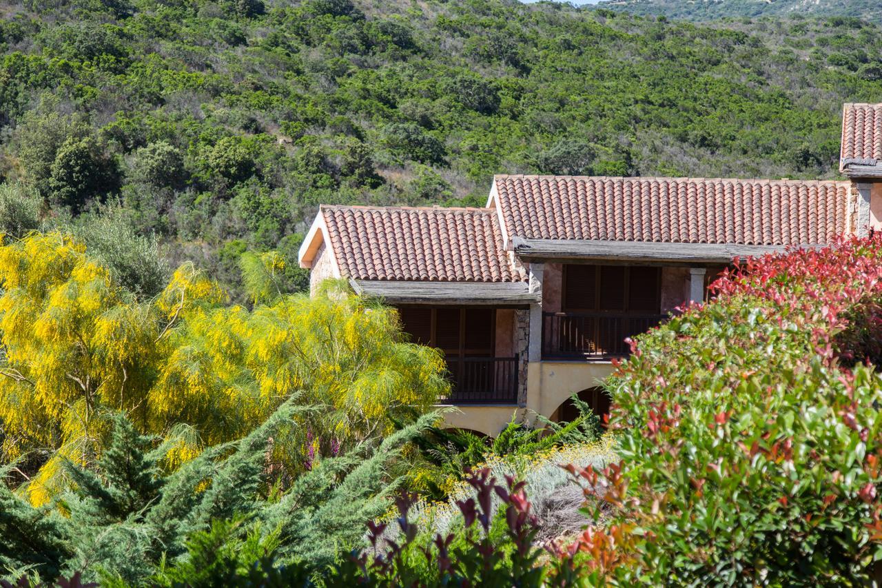 מרינה די פורטיסקו Residence Costa Ruja מראה חיצוני תמונה