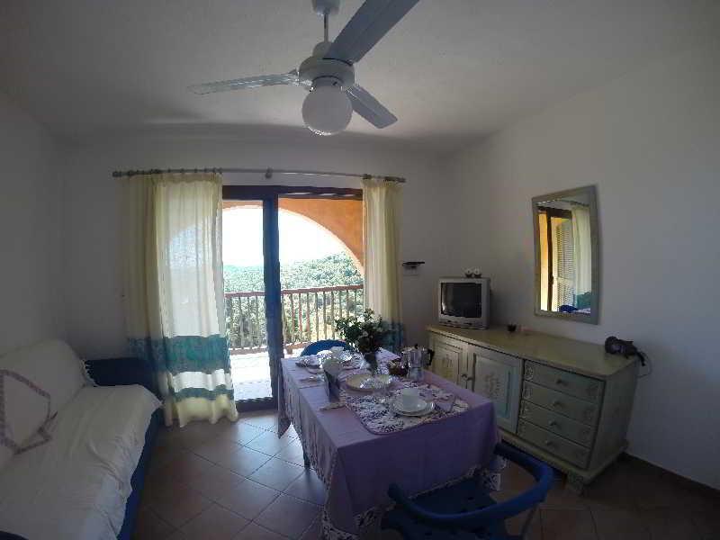 מרינה די פורטיסקו Residence Costa Ruja מראה חיצוני תמונה