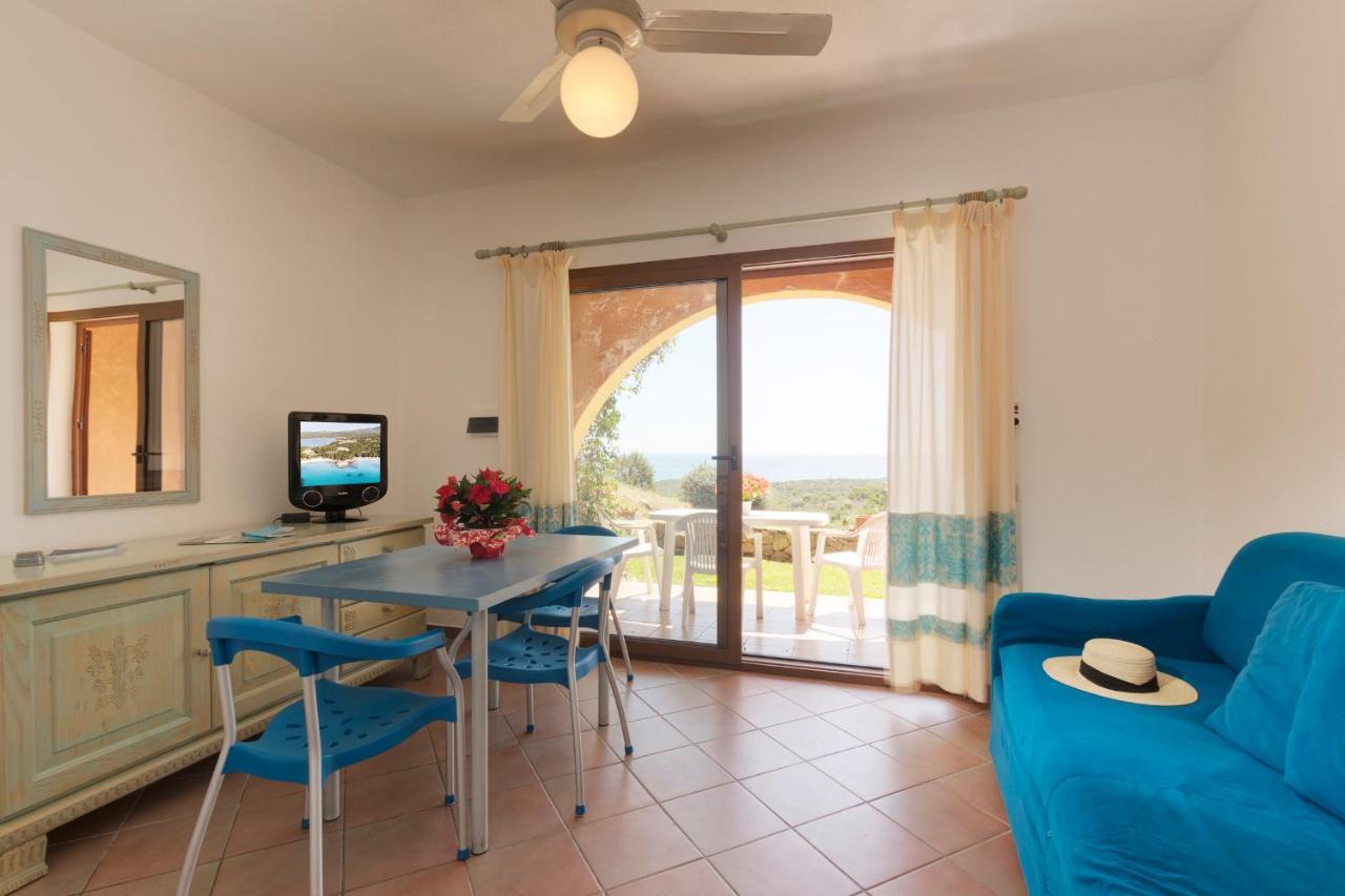 מרינה די פורטיסקו Residence Costa Ruja מראה חיצוני תמונה