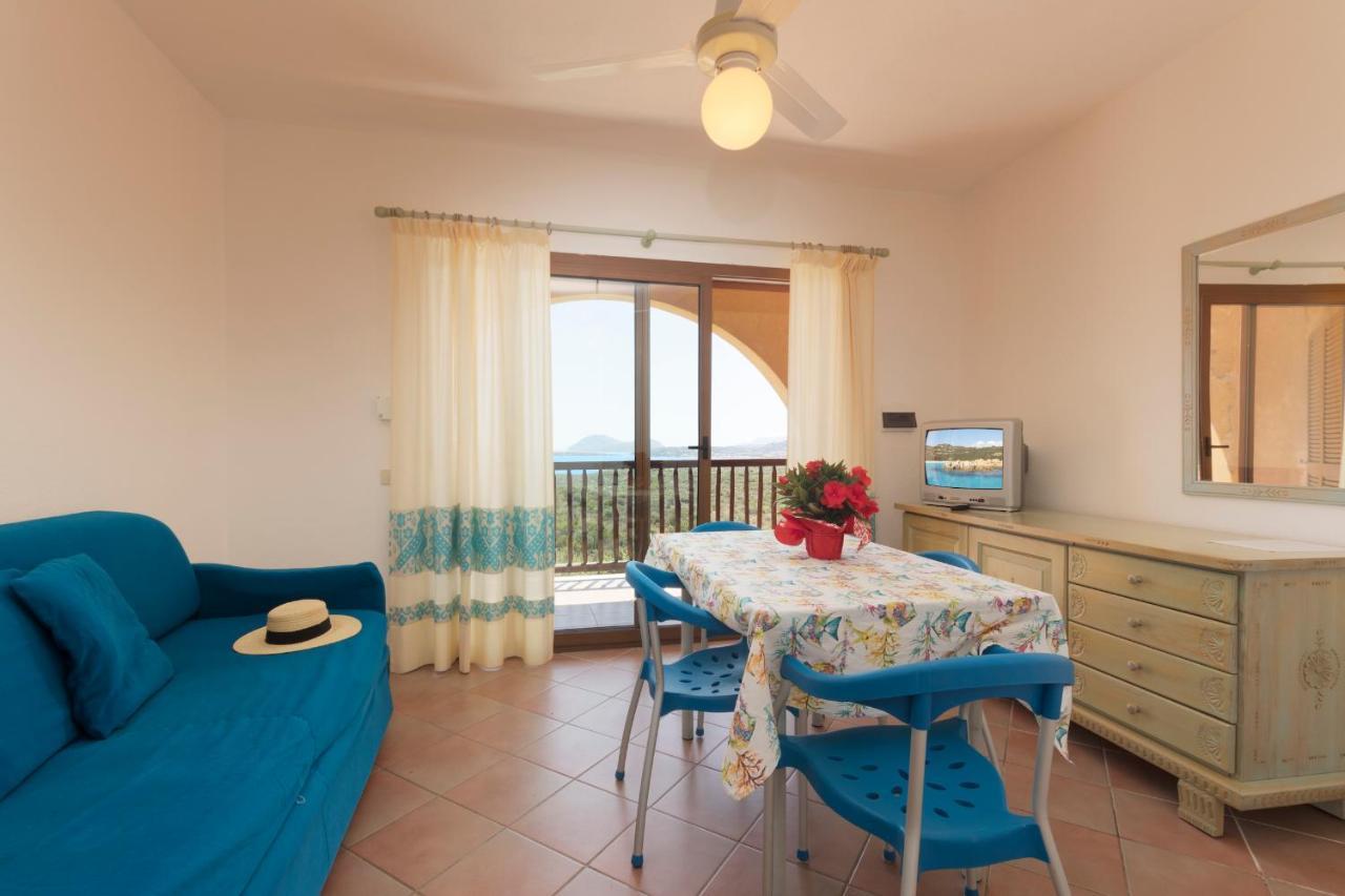 מרינה די פורטיסקו Residence Costa Ruja מראה חיצוני תמונה