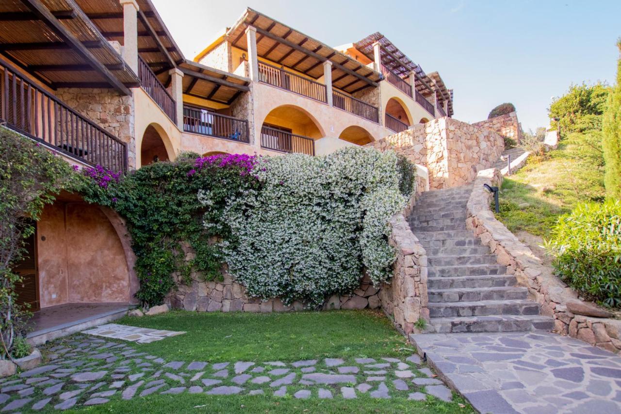 מרינה די פורטיסקו Residence Costa Ruja מראה חיצוני תמונה
